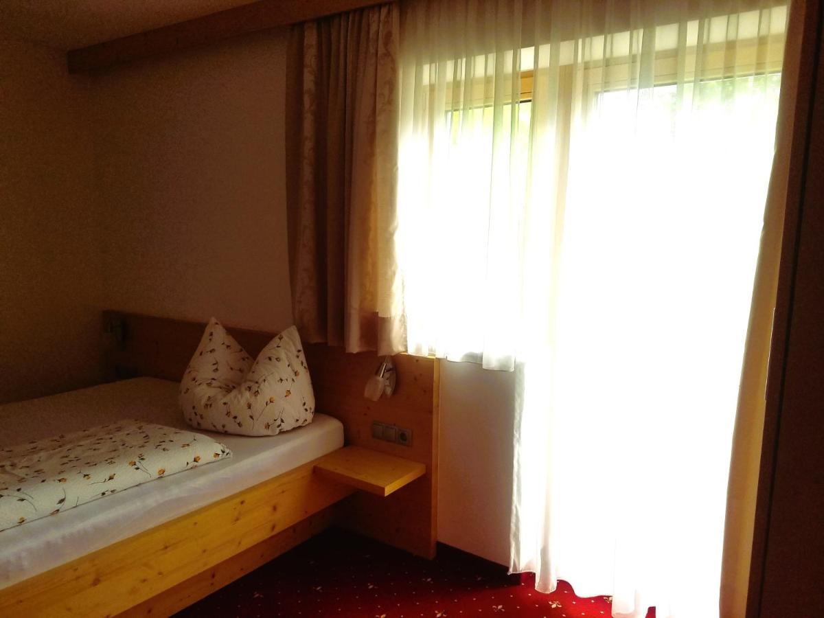 Haus Maria Bed and Breakfast Gerlos Exteriör bild